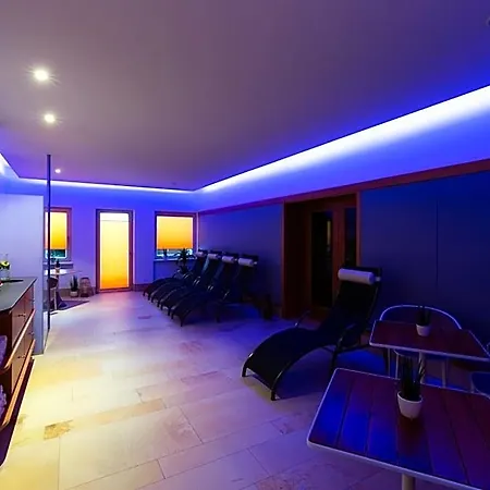 Belvedere Hotell 3*
