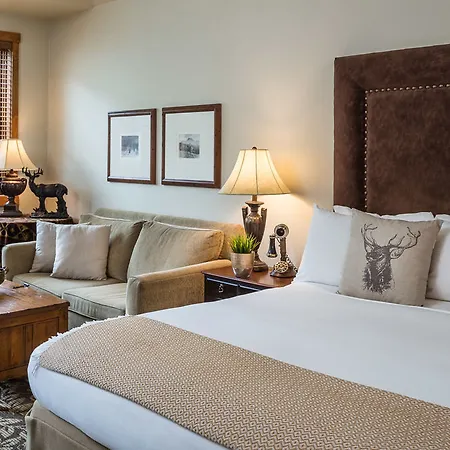 Belvedere Hotell 3*